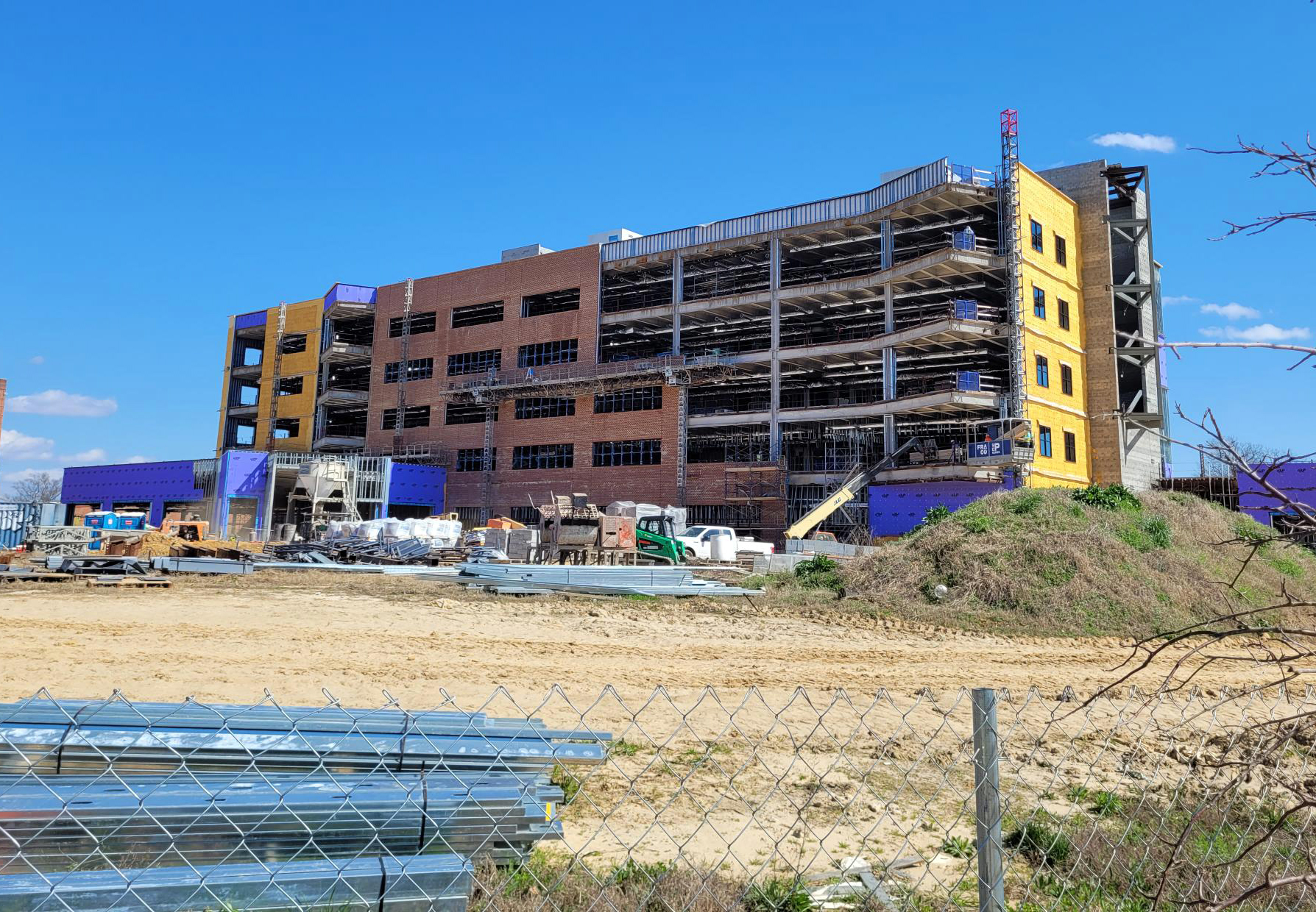 The DLA Technical Office Support Building under construction